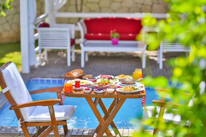 Alaçatı Balbadem Otel - Restoran