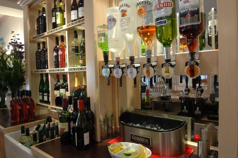 The Waterfront Inn - Bar