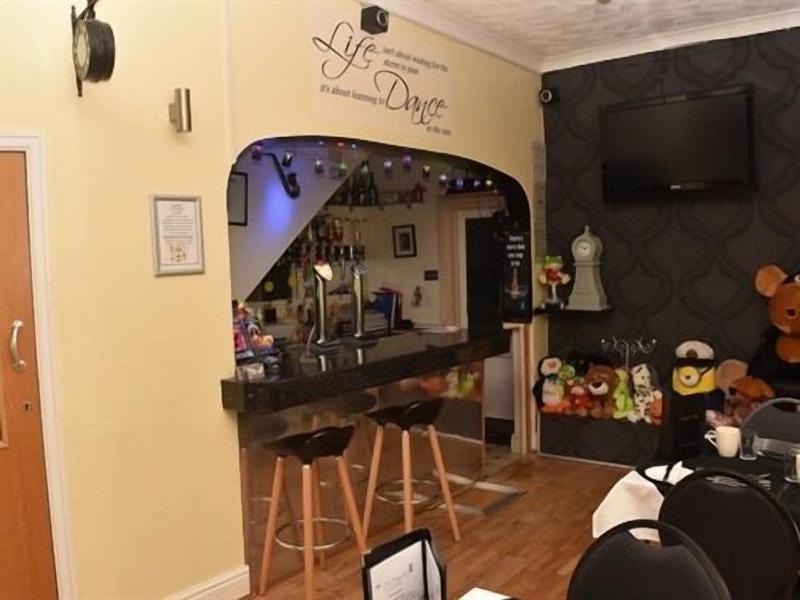 The Dragonfly - Bar