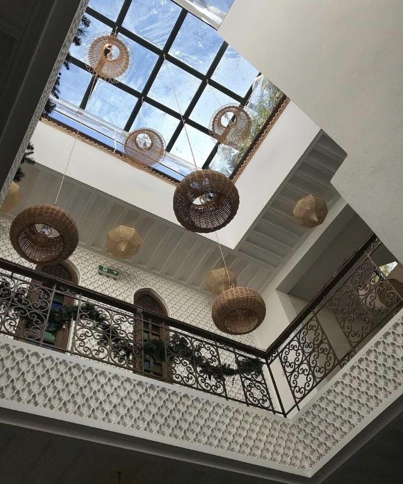 Riad Beata - Genel