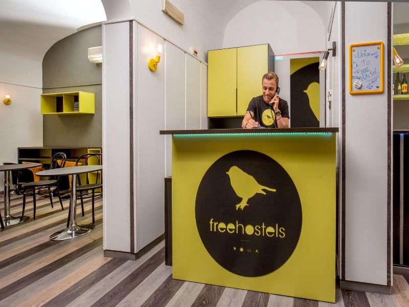 Free Hostels Roma - Lobi