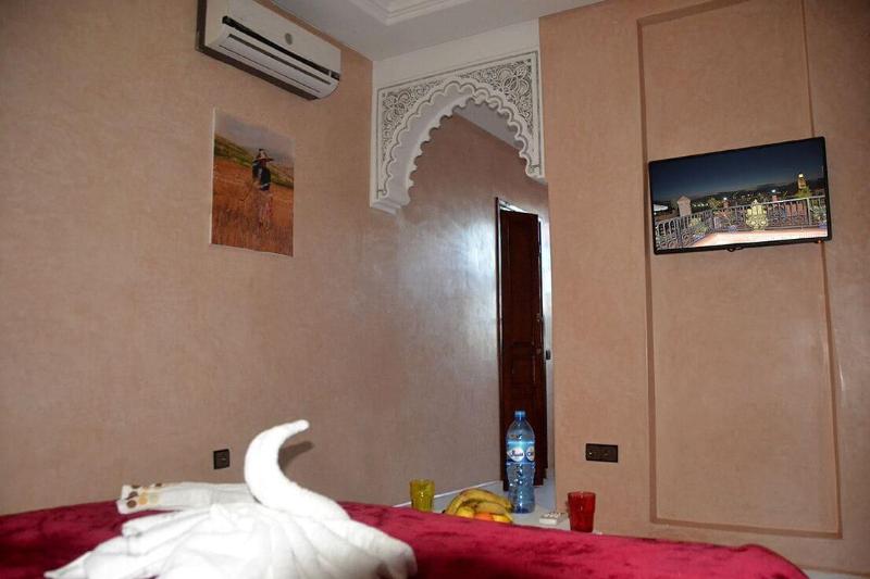 Riad Aymane - Oda