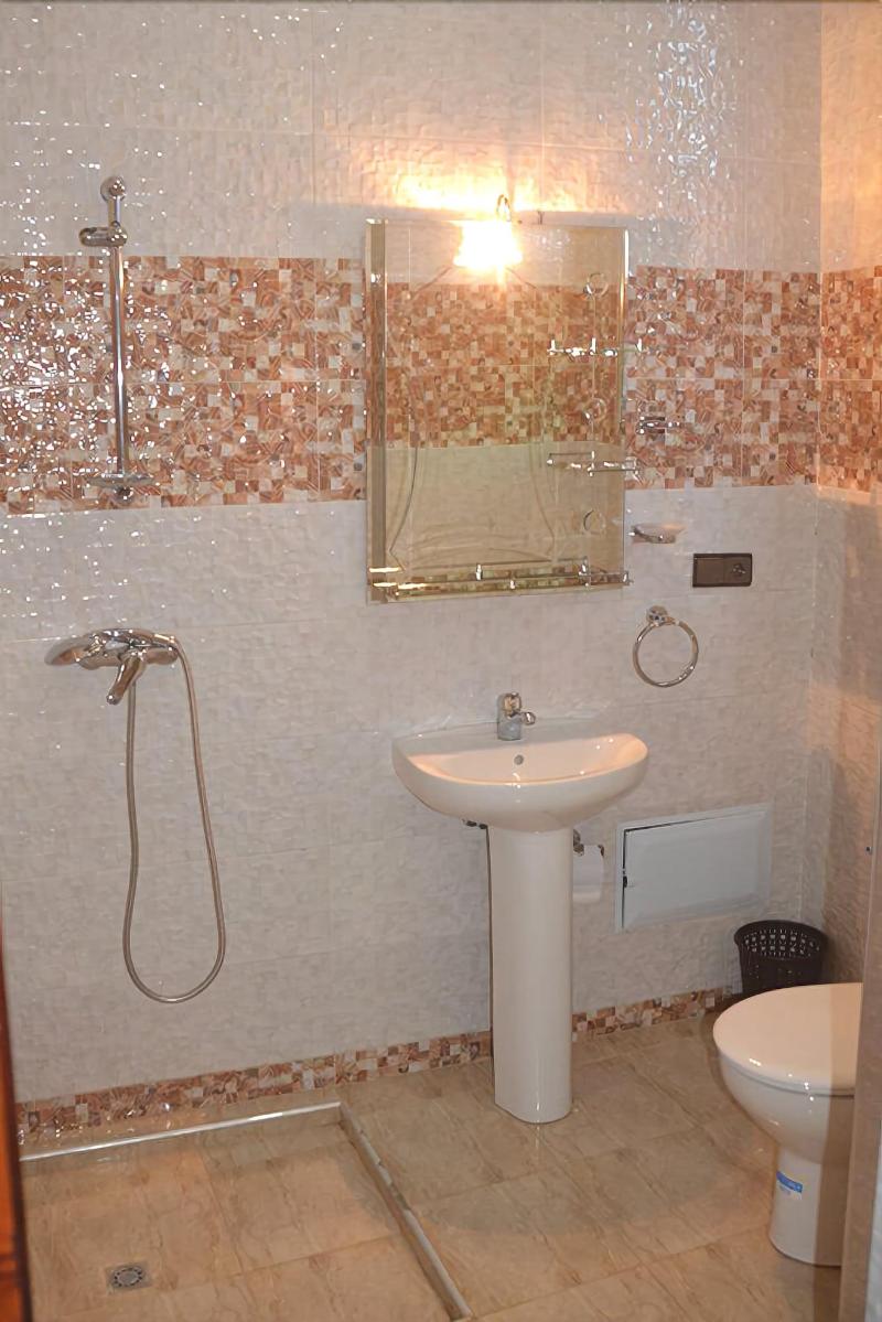 Riad Aymane - Oda