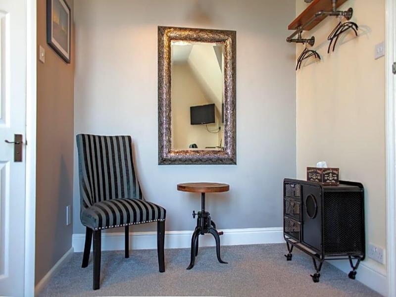 Oaklands Guest House - Oda