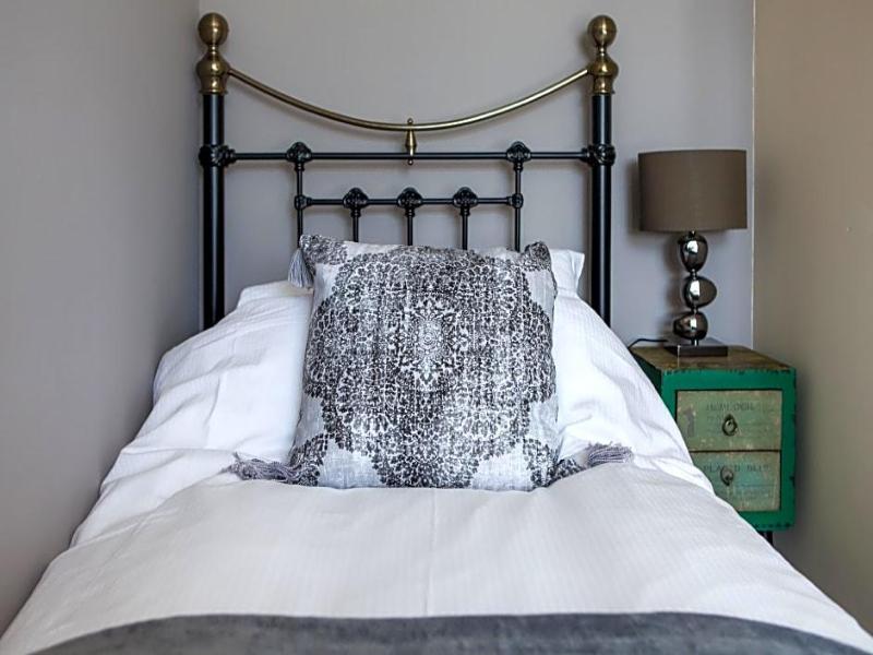 Oaklands Guest House - Oda