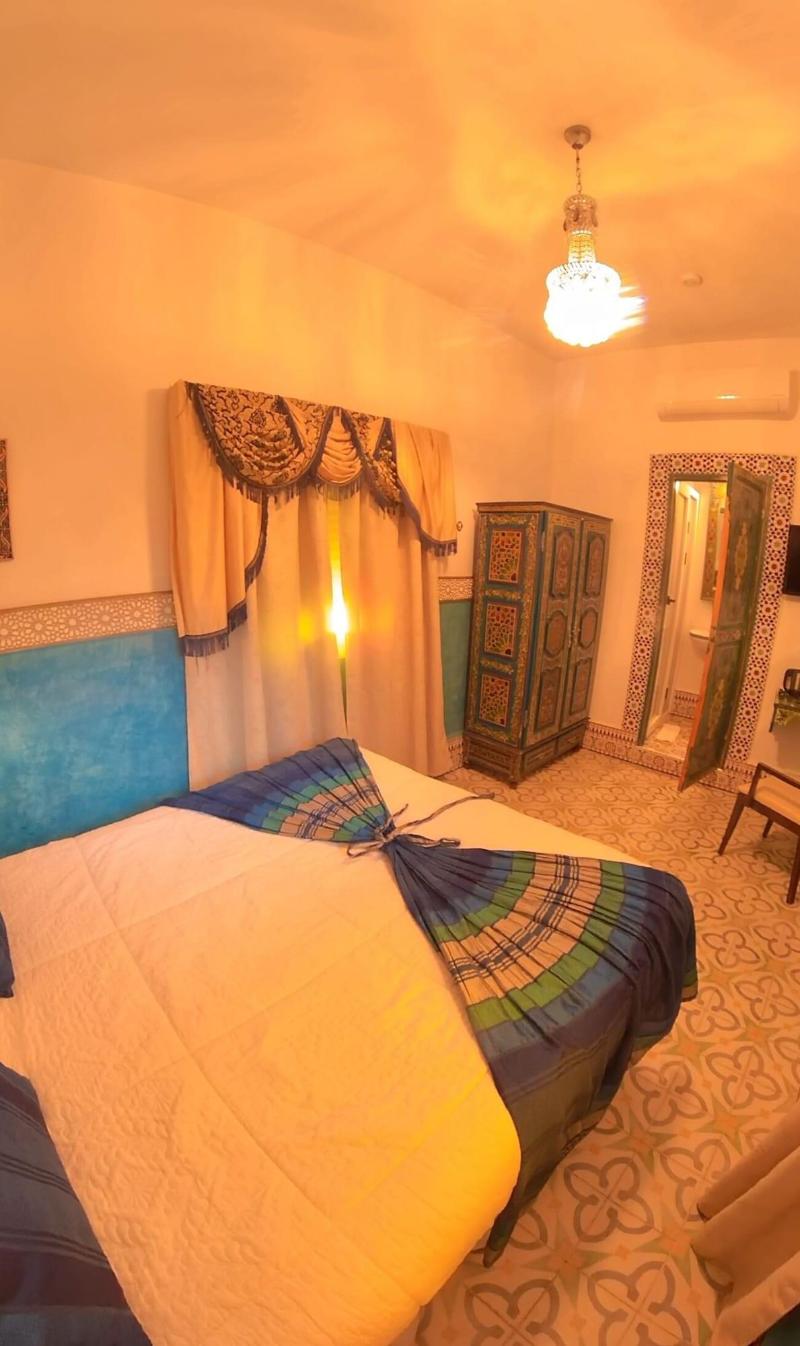 Riad Las Mil Y Una Noches - Oda