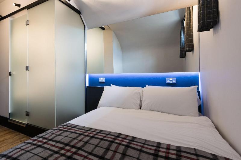 Code Pod A The Court Edinburgh - Oda