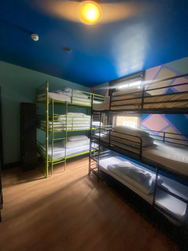 Phoenix Hostel - Genel