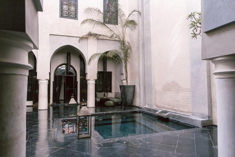 Riad K - Genel