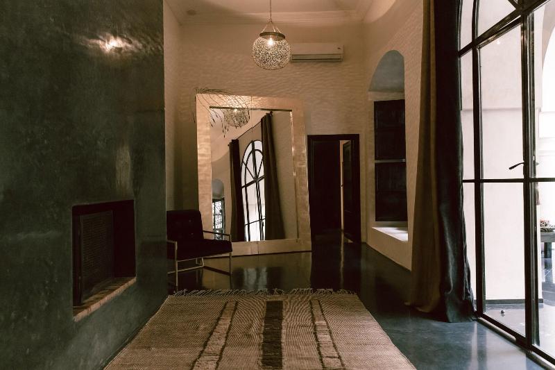 Riad K - Oda