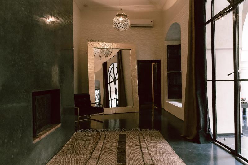 Riad K - Oda