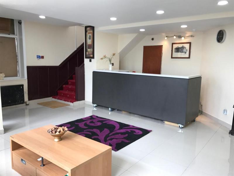 Assheton Arms Hotel - Genel