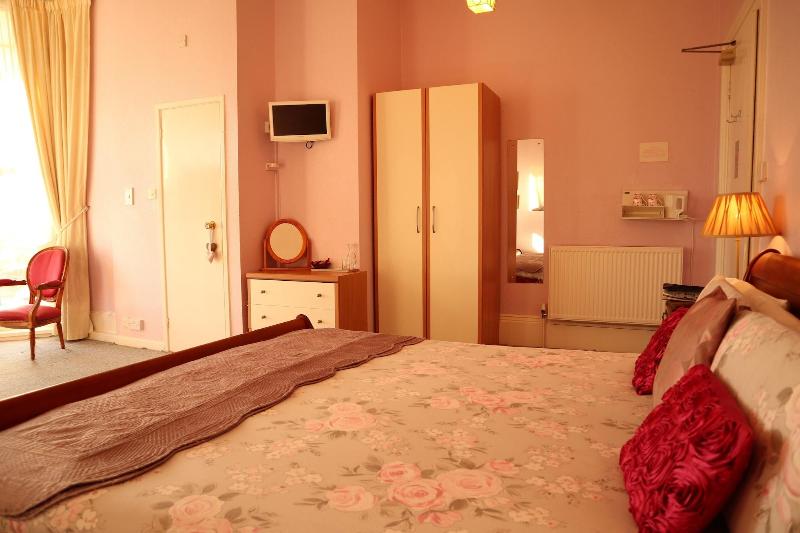 Cherry Tree Hotel - Oda