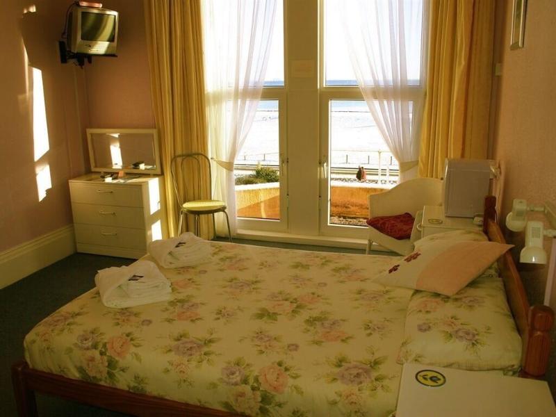Cherry Tree Hotel - Oda