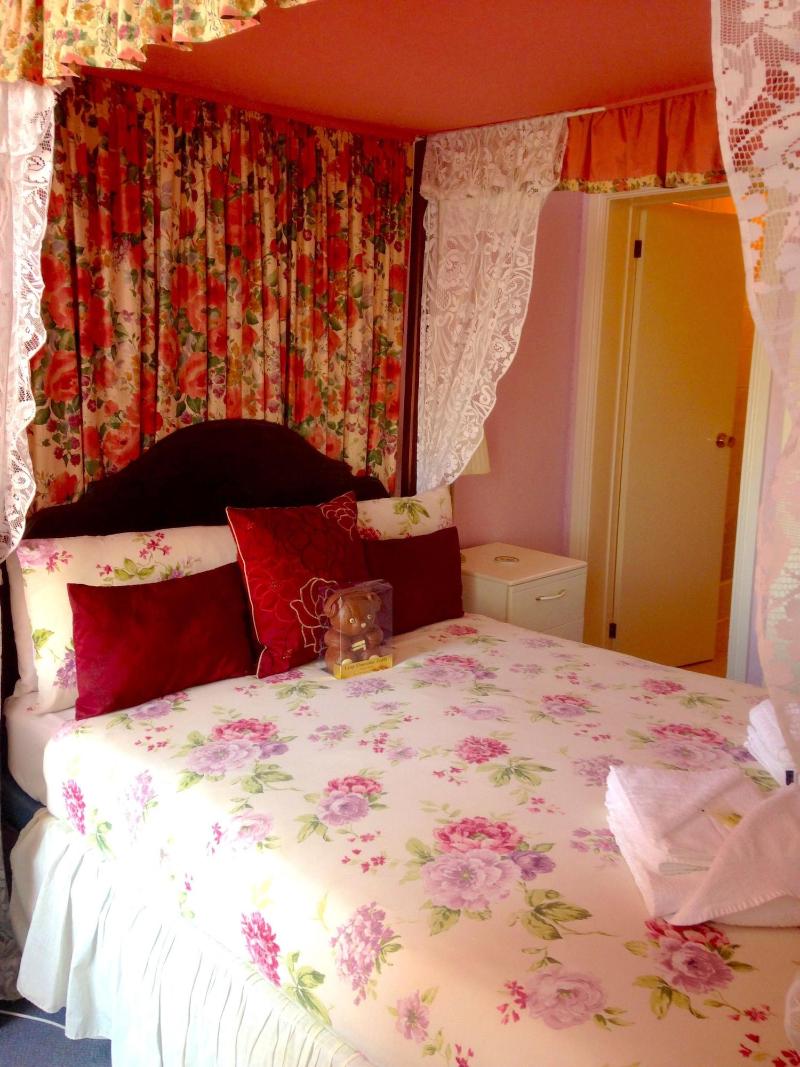 Cherry Tree Hotel - Oda