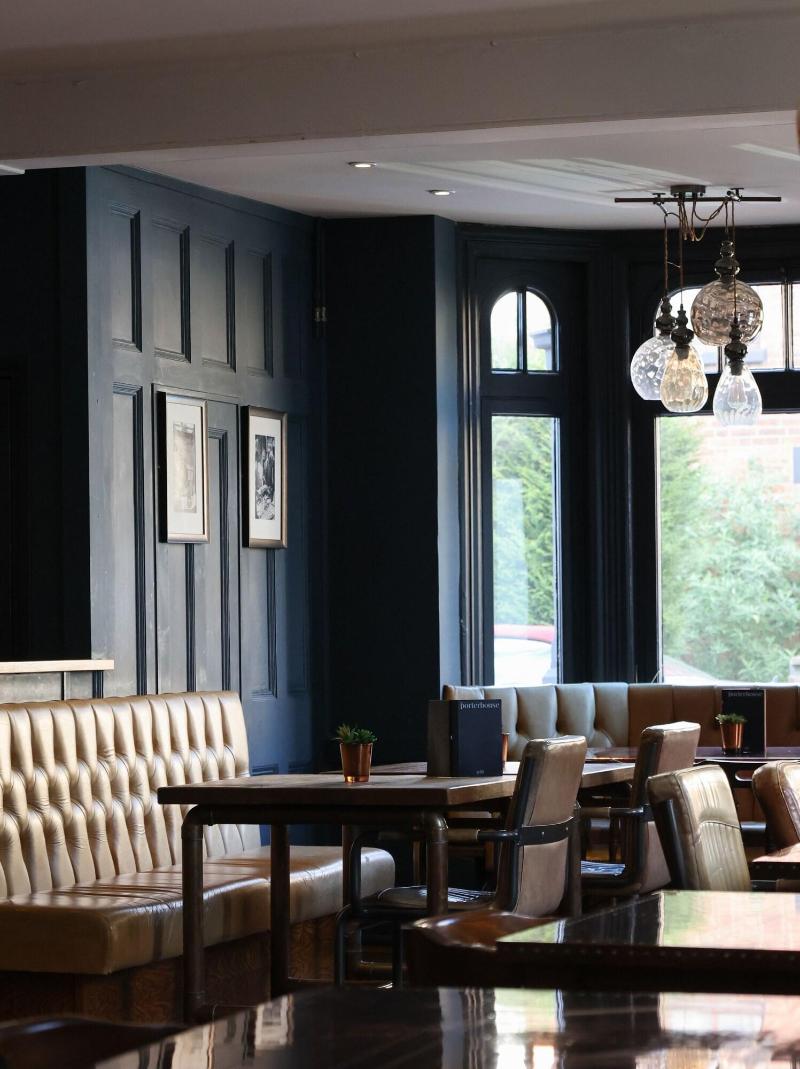 The Porterhouse Grill Rooms - Lobi