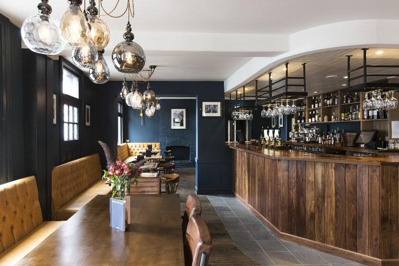 The Porterhouse Grill Rooms - Lobi