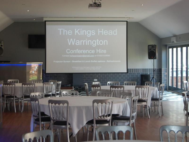 The Kings Head - Toplantı
