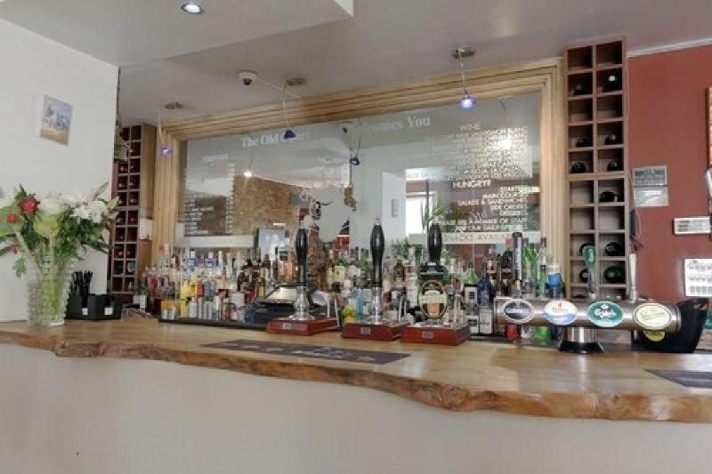 The Old Court Hotel - Bar