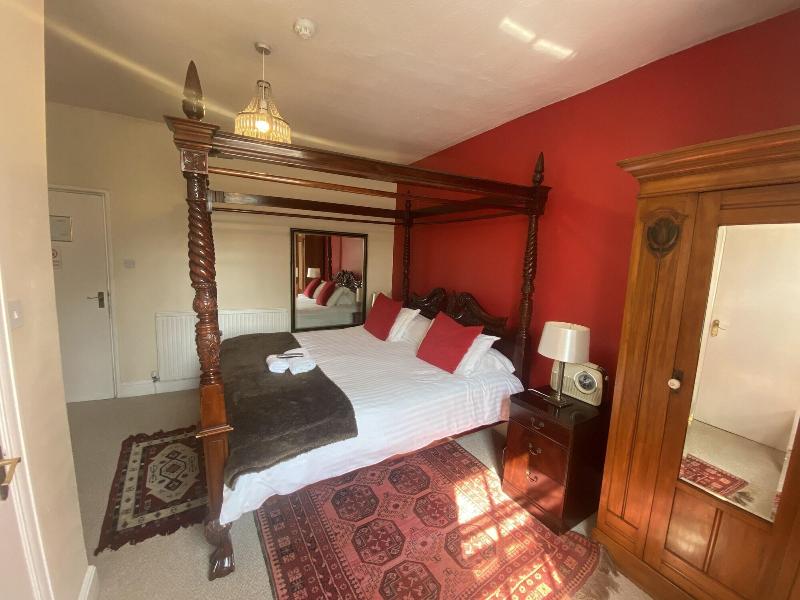 The Old Court Hotel - Oda