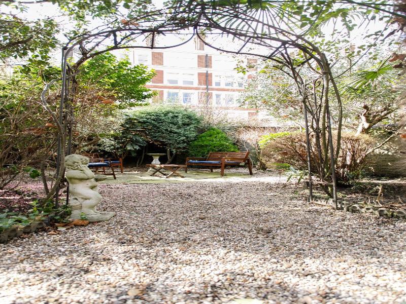 Jesmond Hotel - Teras