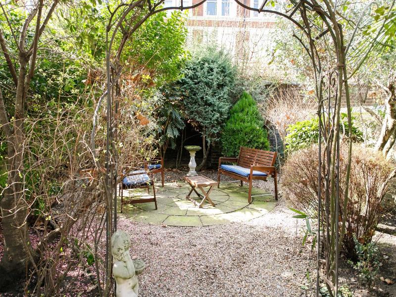 Jesmond Hotel - Teras