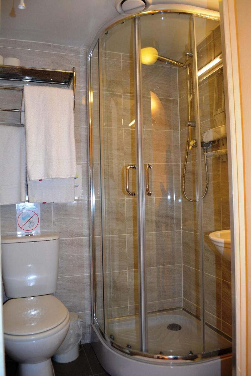Falcon Hotel - Oda