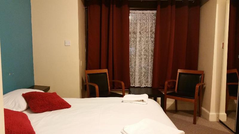 Best Inn Hotel - Oda