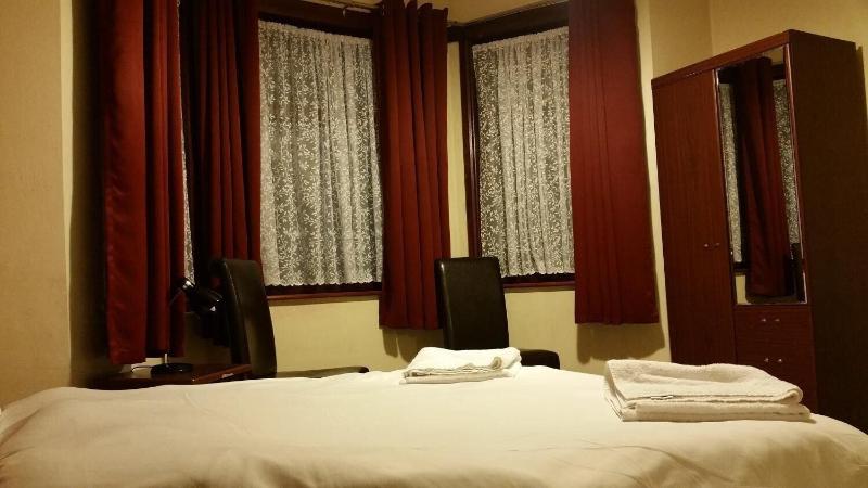 Best Inn Hotel - Oda