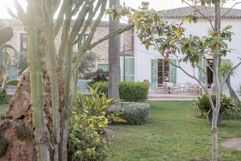 Curolla Petit Hotel - Genel