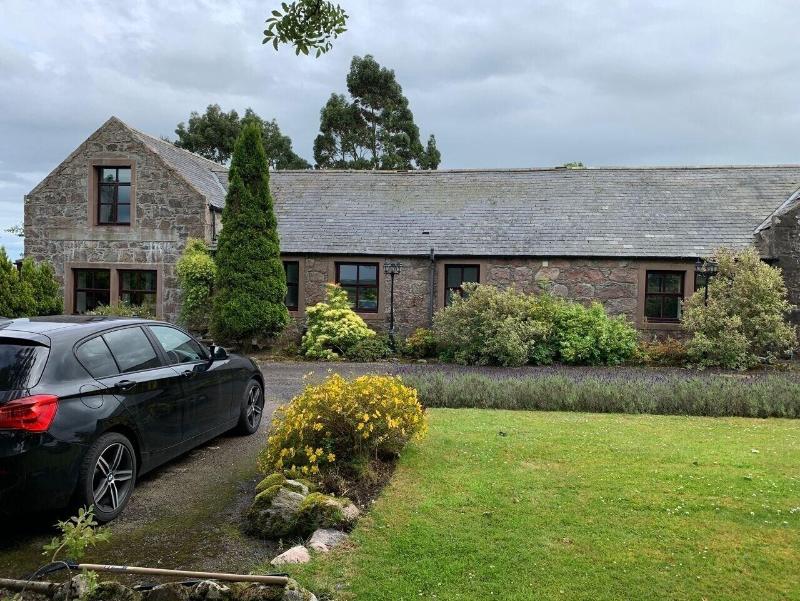 Crawfield Grange - Genel