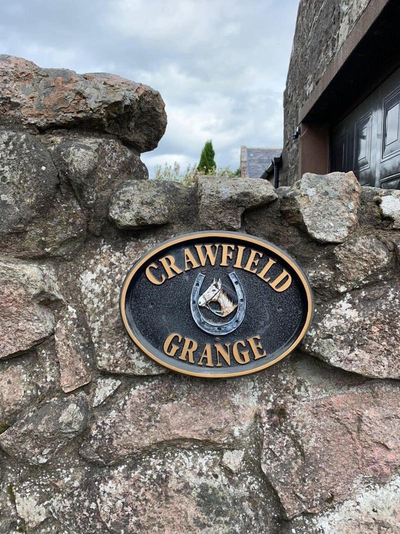 Crawfield Grange - Genel
