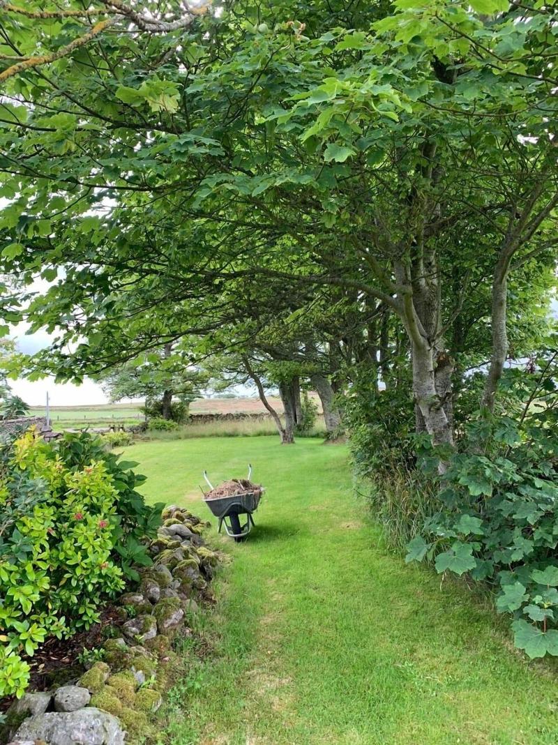 Crawfield Grange - Genel