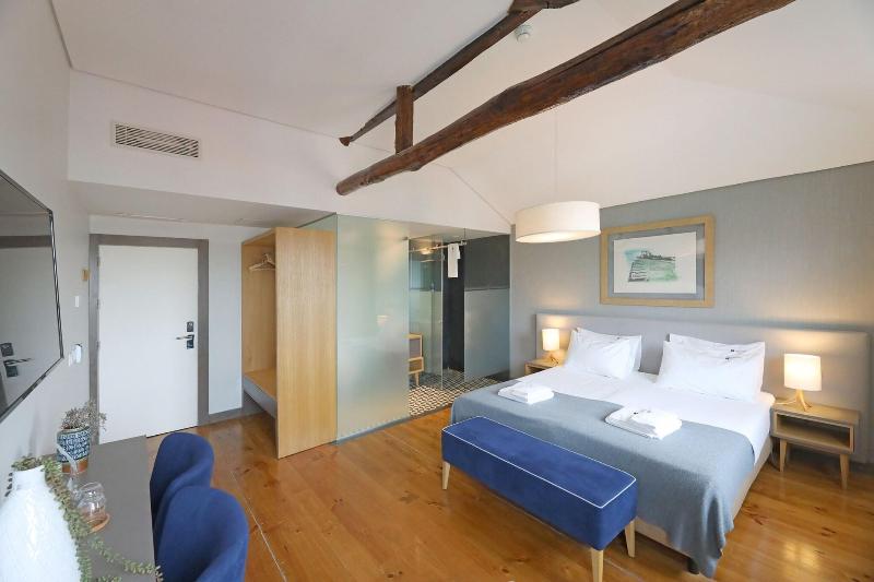 Santa Catarina FLH Suites - Oda