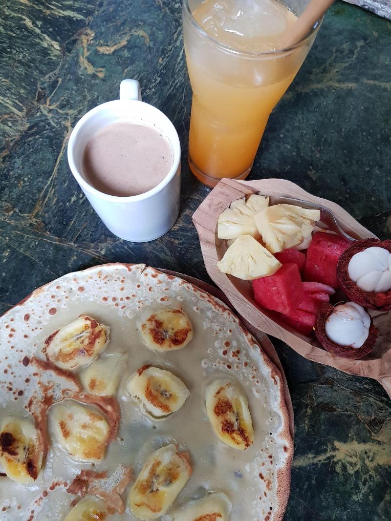 Lovina Central Hostel - Restoran