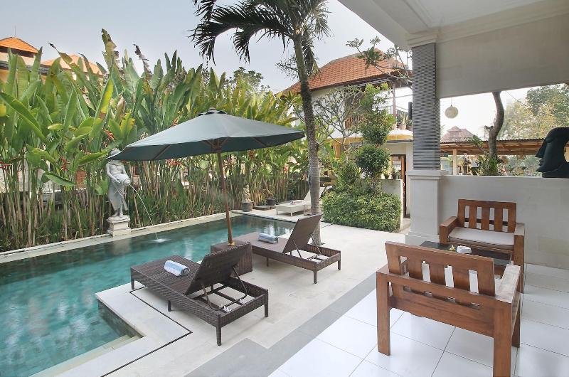 Sekembang Ubud Villa - Oda