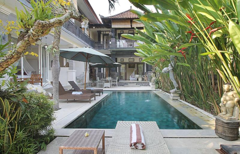 Sekembang Ubud Villa - Teras