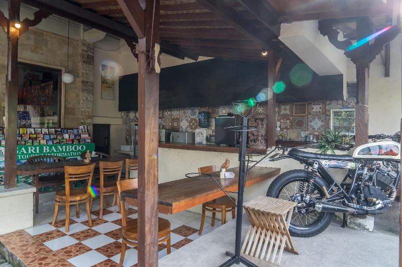 Sari Bamboo Bungalows - Bar