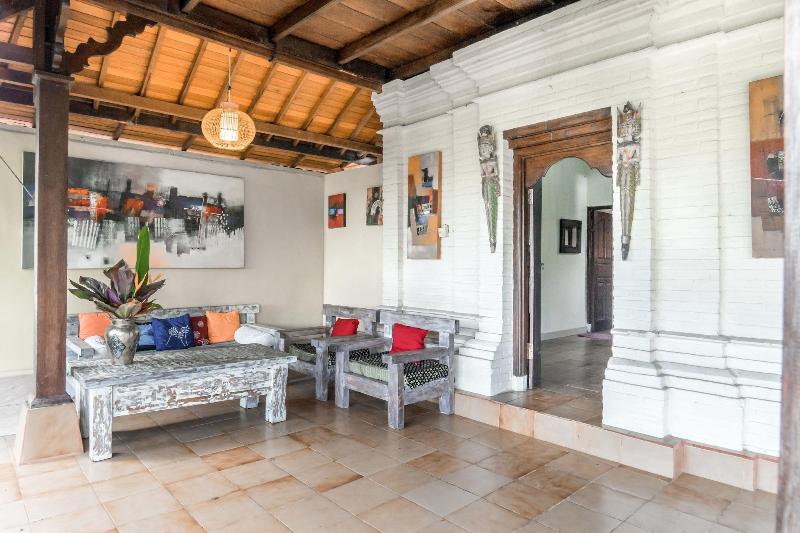 Sari Bamboo Bungalows - Oda