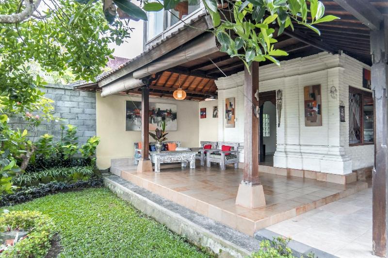 Sari Bamboo Bungalows - Oda