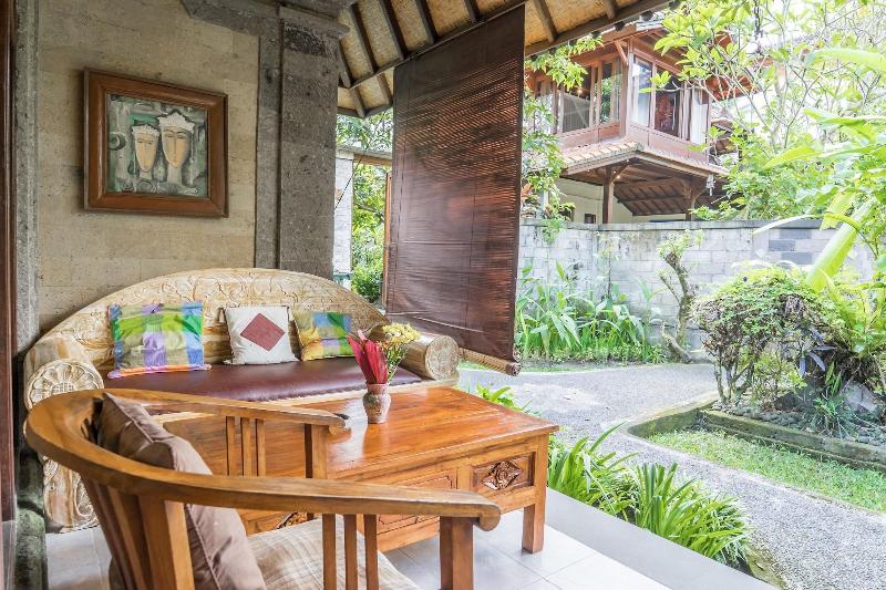 Sari Bamboo Bungalows - Oda