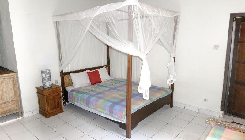 Sari Bamboo Bungalows - Oda