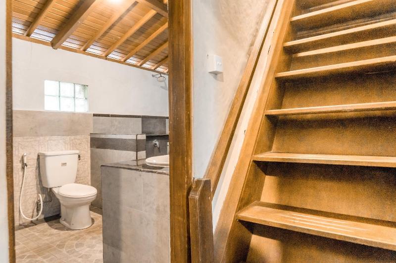 Sari Bamboo Bungalows - Oda