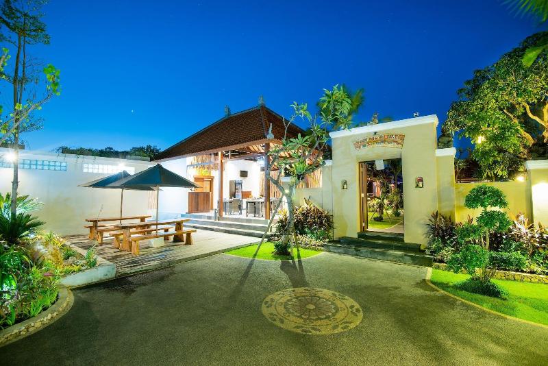 D Puncak Villas Lembongan - Genel
