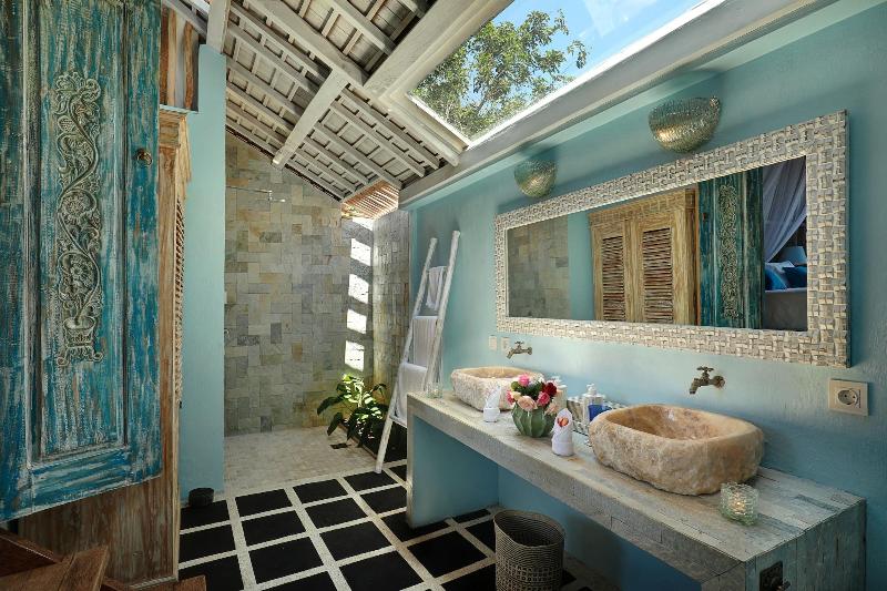Uluwatu Lumbung Cottages - Oda