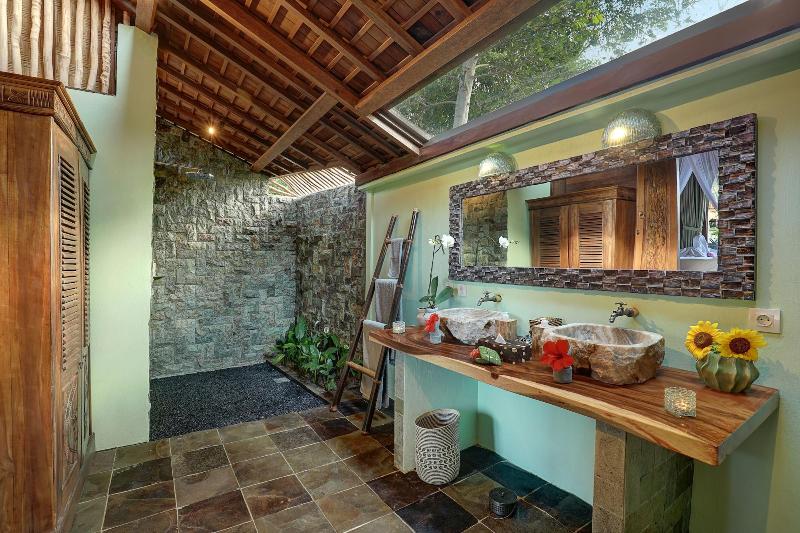 Uluwatu Lumbung Cottages - Oda
