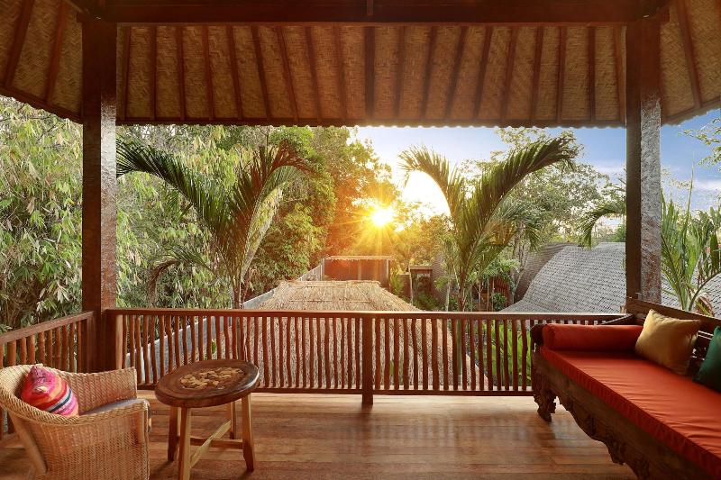 Uluwatu Lumbung Cottages - Oda