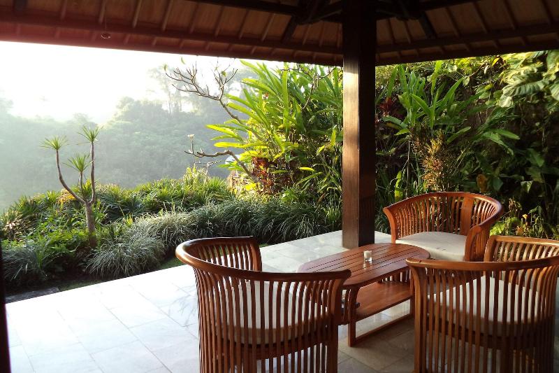 Sunrise Villa Ubud - Oda