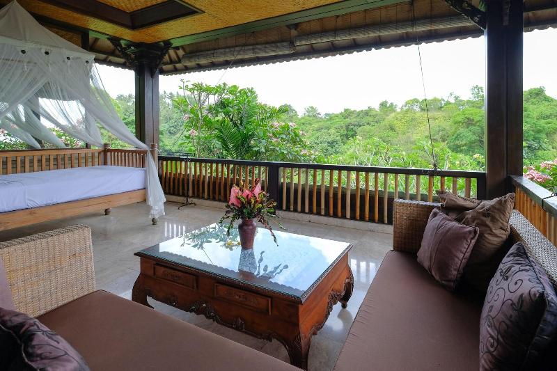 Sunrise Villa Ubud - Oda