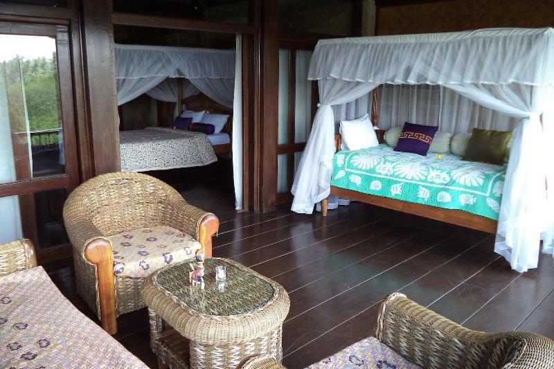 Sunrise Villa Ubud - Oda